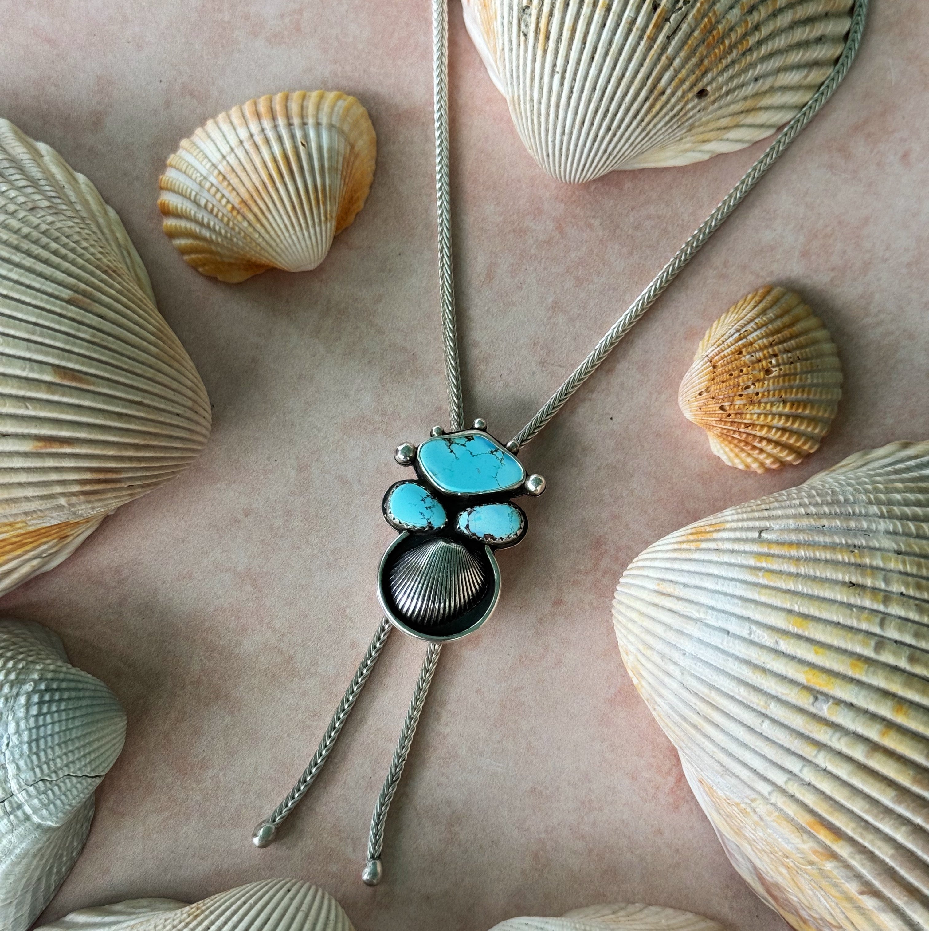 Sirena Bolo Necklace