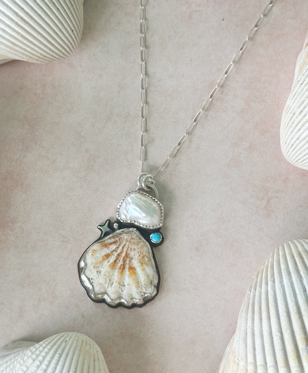 The Foamchild Necklace - Pearl