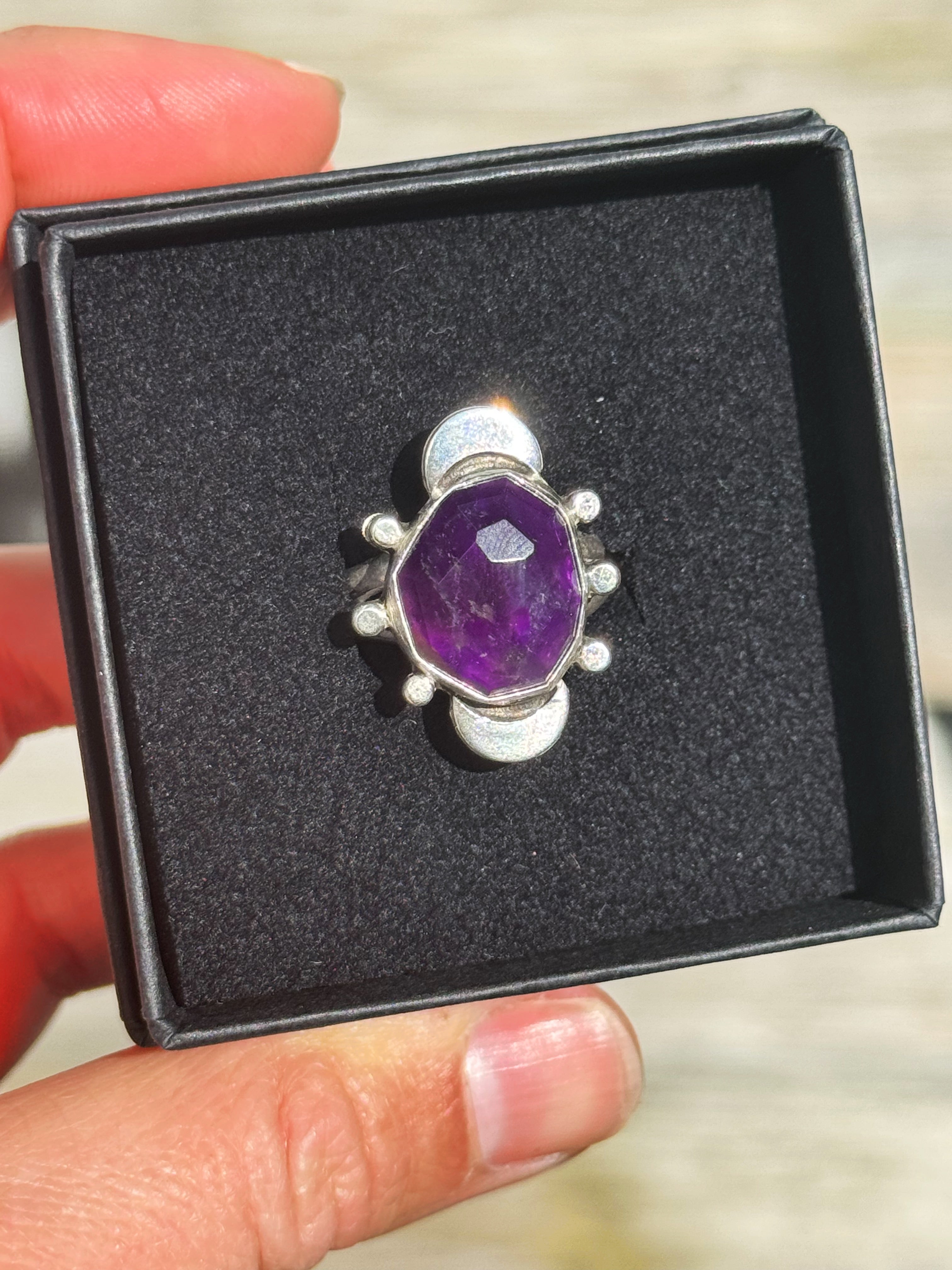 The Wax & Wane Ring - Amethyst