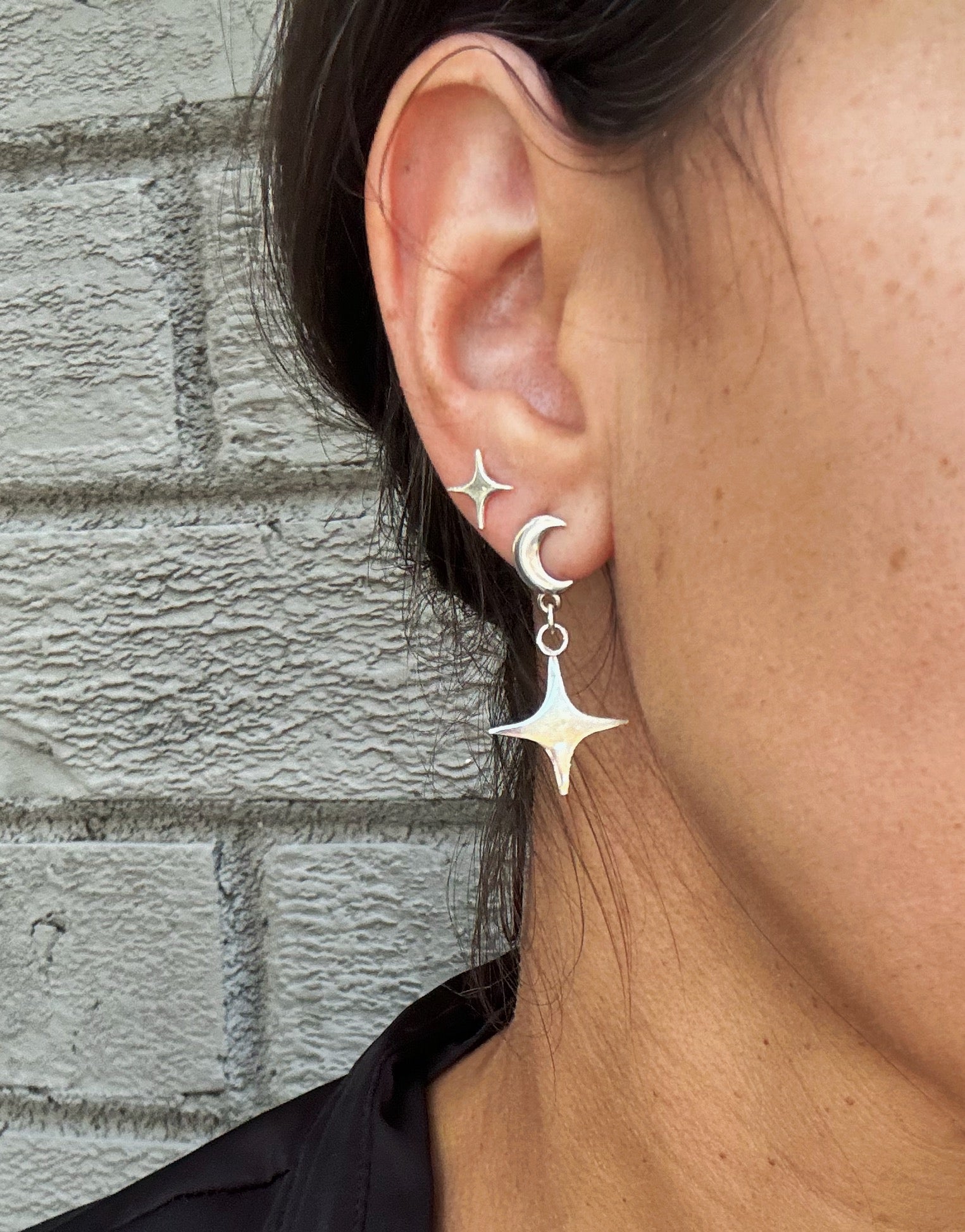 Tiny Star Studs ✦