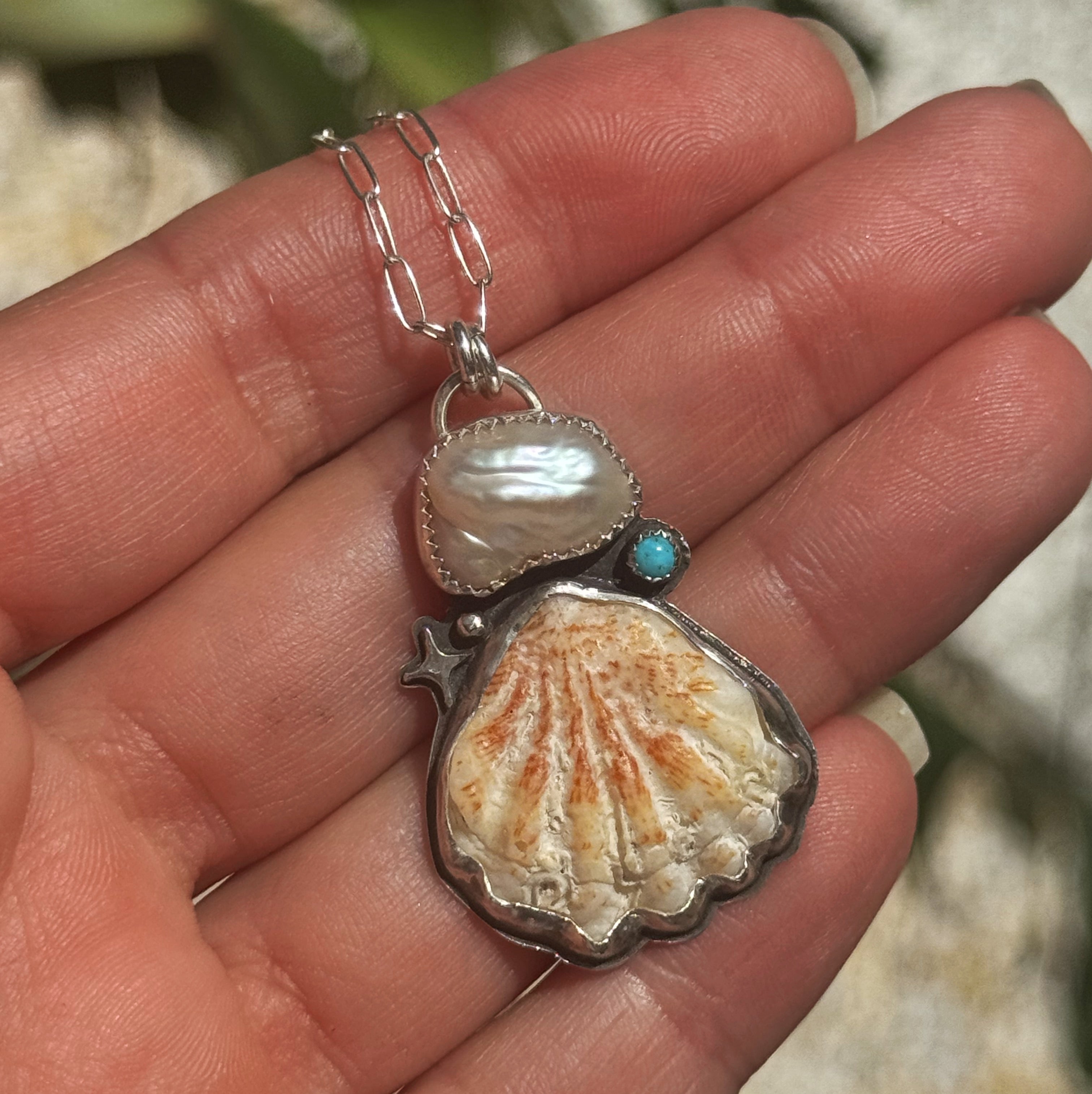 The Foamchild Necklace - Pearl