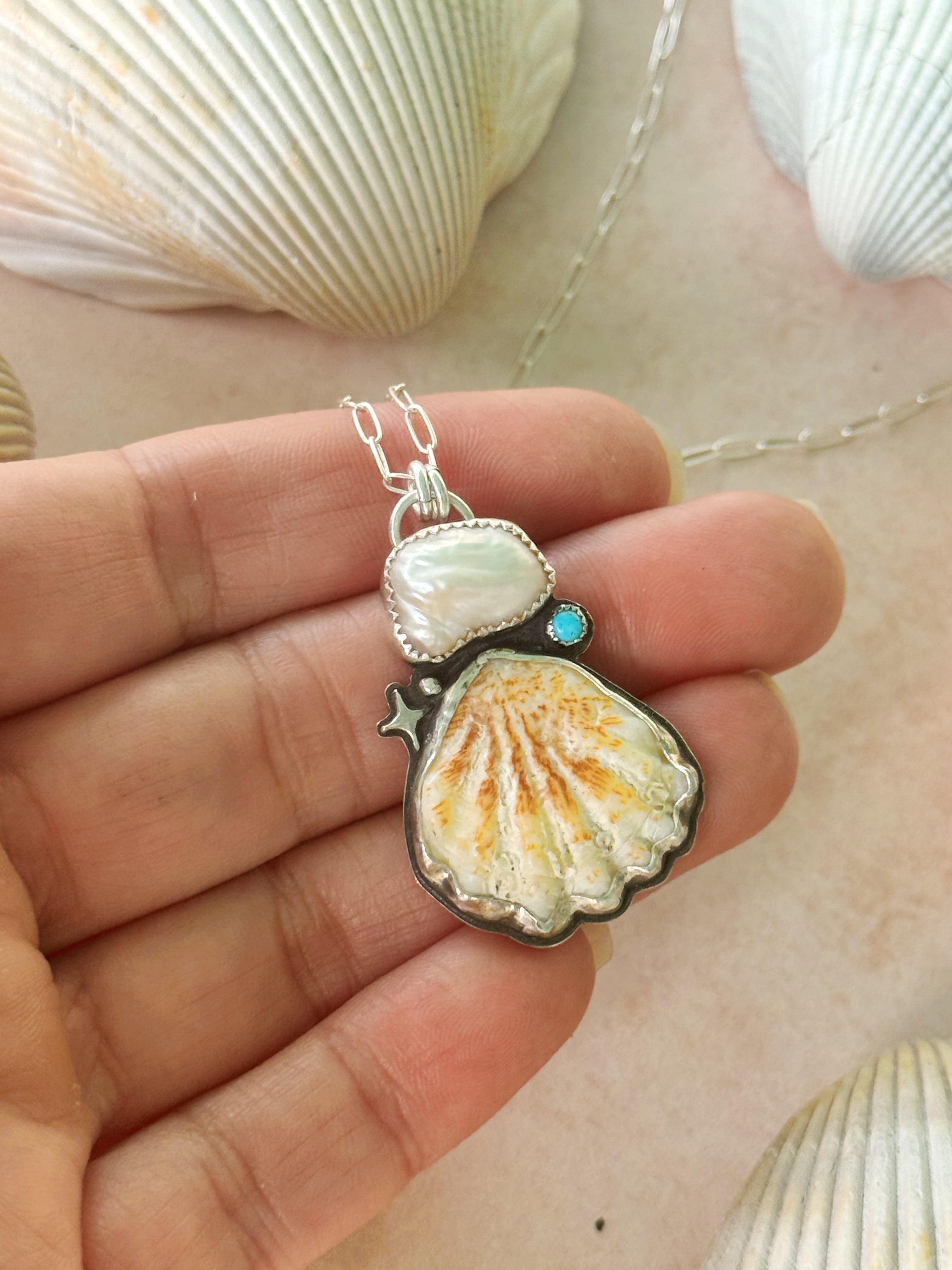The Foamchild Necklace - Pearl